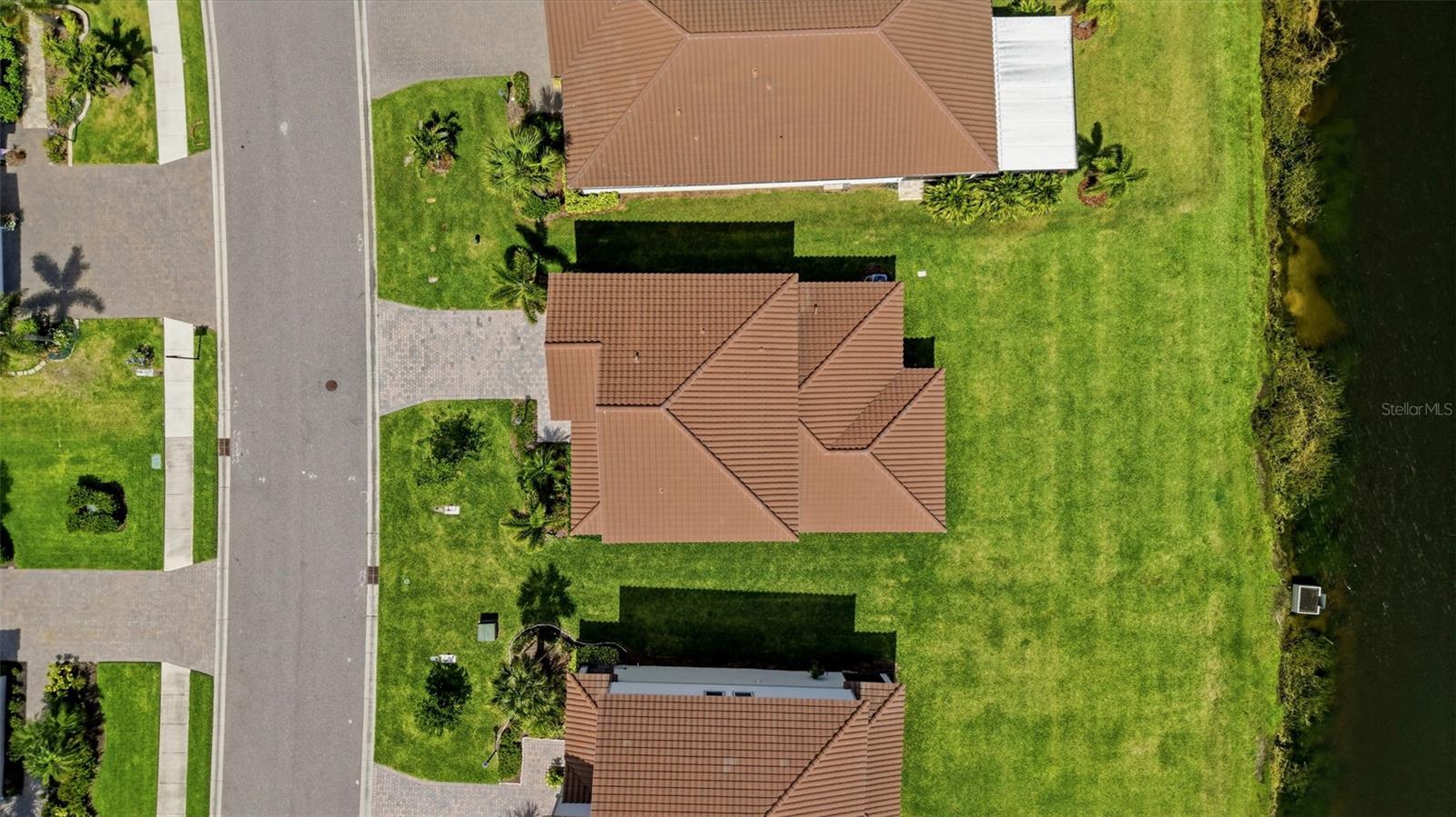 SAVANNA AT LAKEWOOD RANCH PH III 3ABD - Residential
