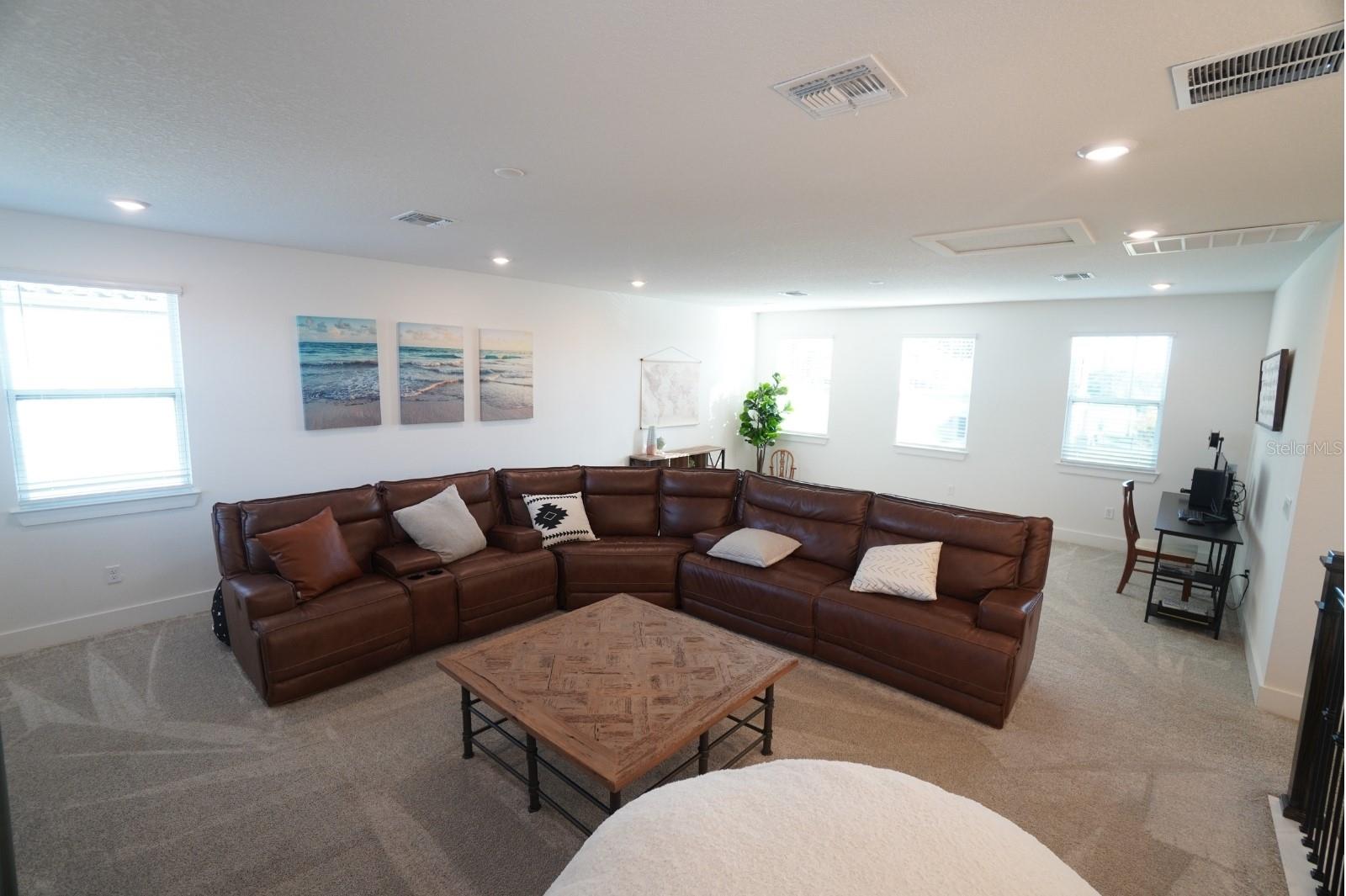 SAVANNA AT LAKEWOOD RANCH PH III 3ABD - Residential