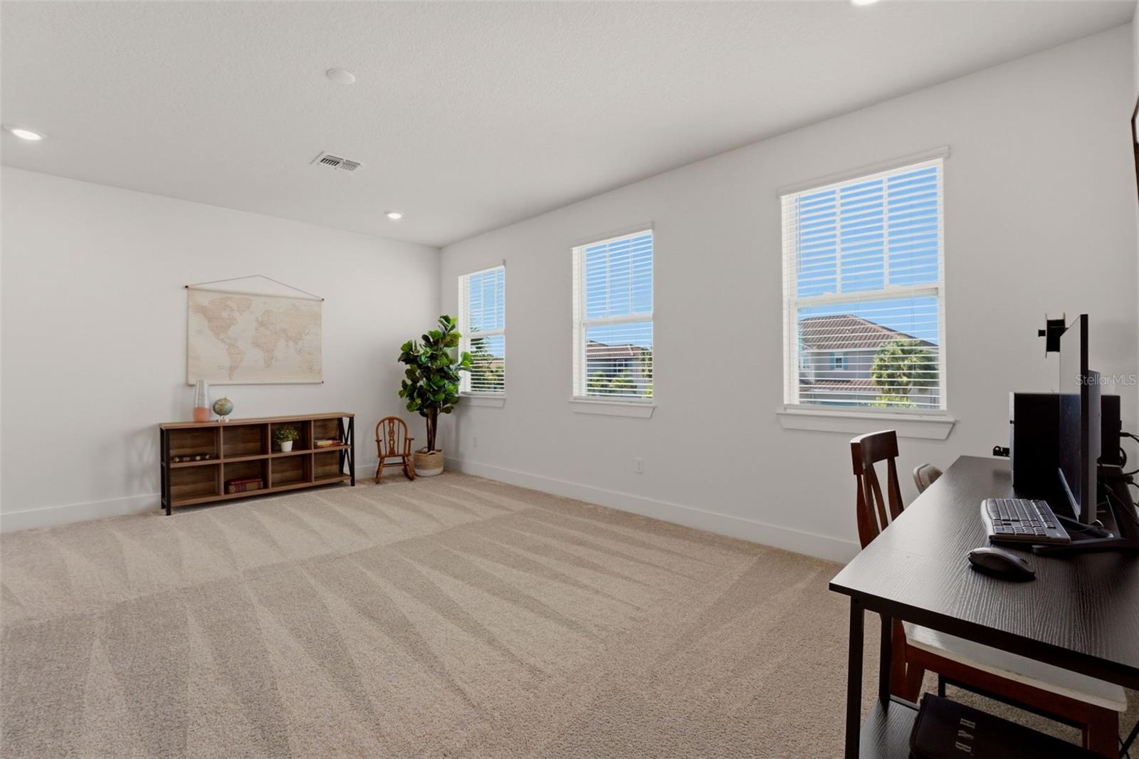 SAVANNA AT LAKEWOOD RANCH PH III 3ABD - Residential