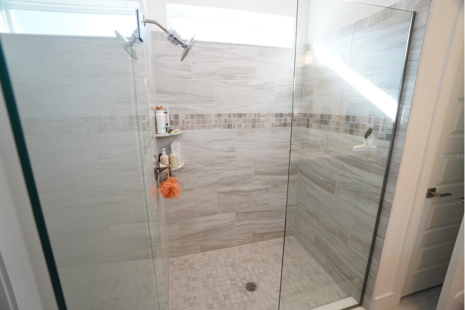 SAVANNA AT LAKEWOOD RANCH PH III 3ABD - Residential