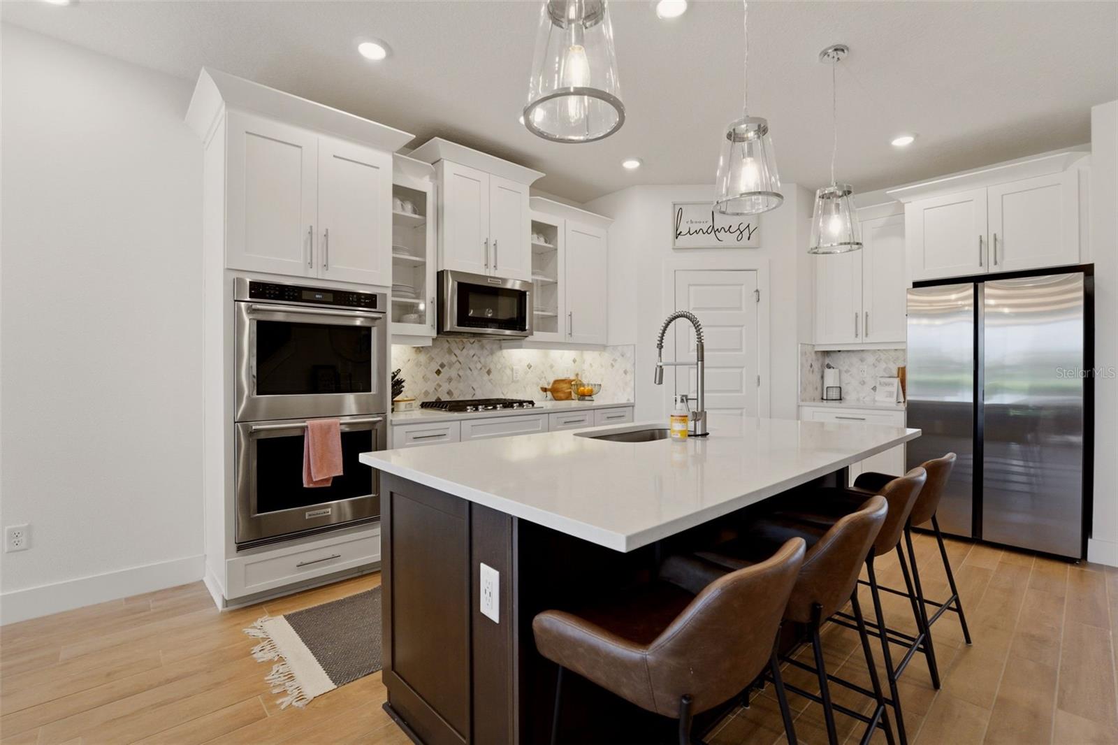 SAVANNA AT LAKEWOOD RANCH PH III 3ABD - Residential