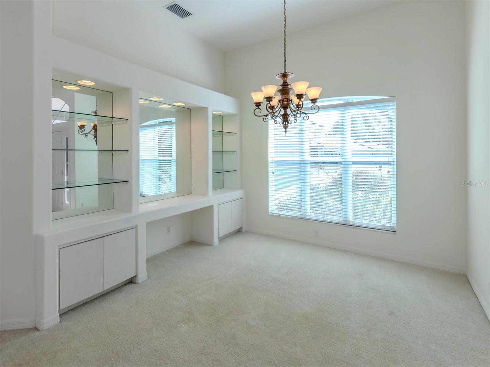 CALUSA LAKES, - Residential