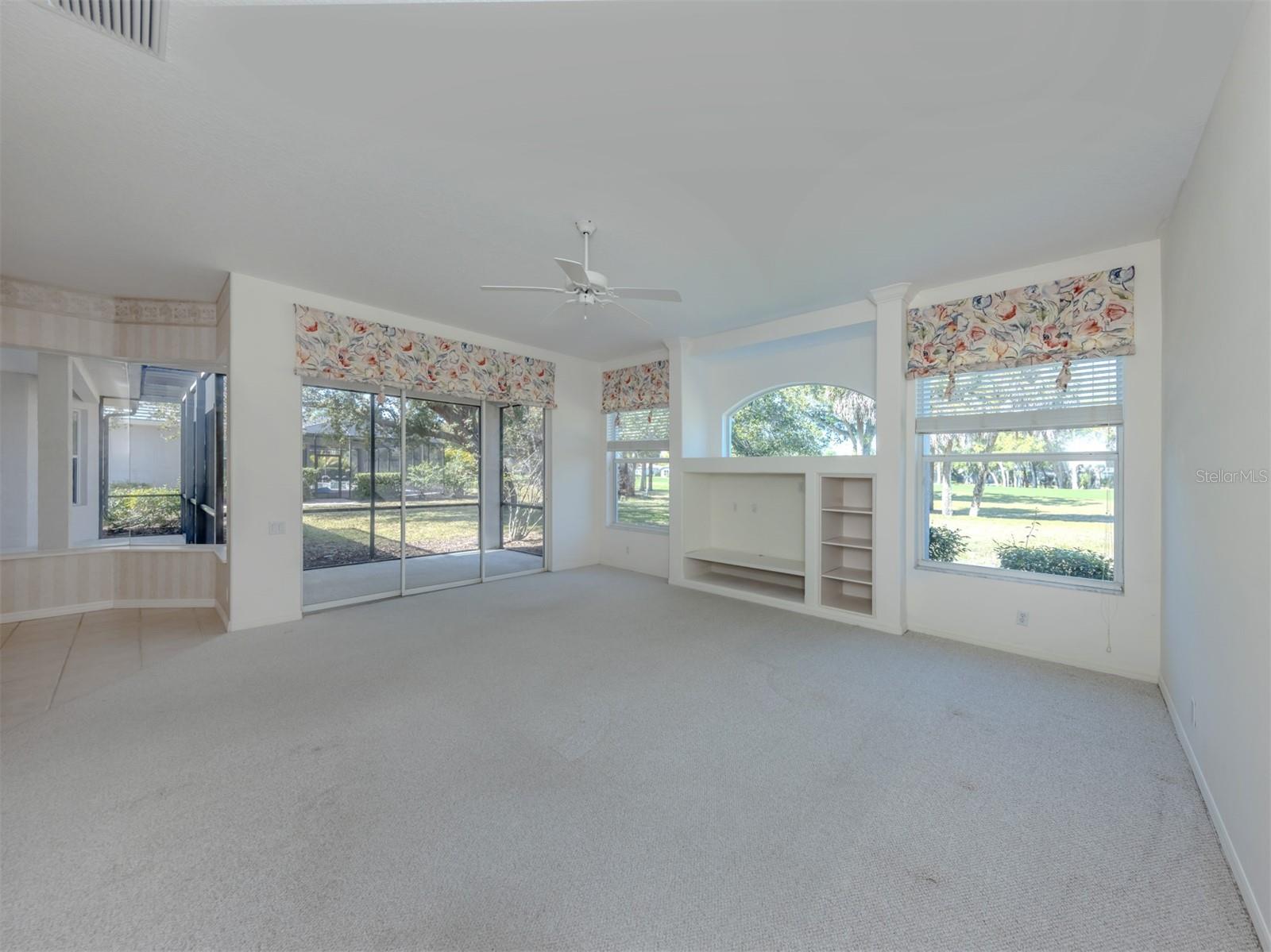 CALUSA LAKES, - Residential