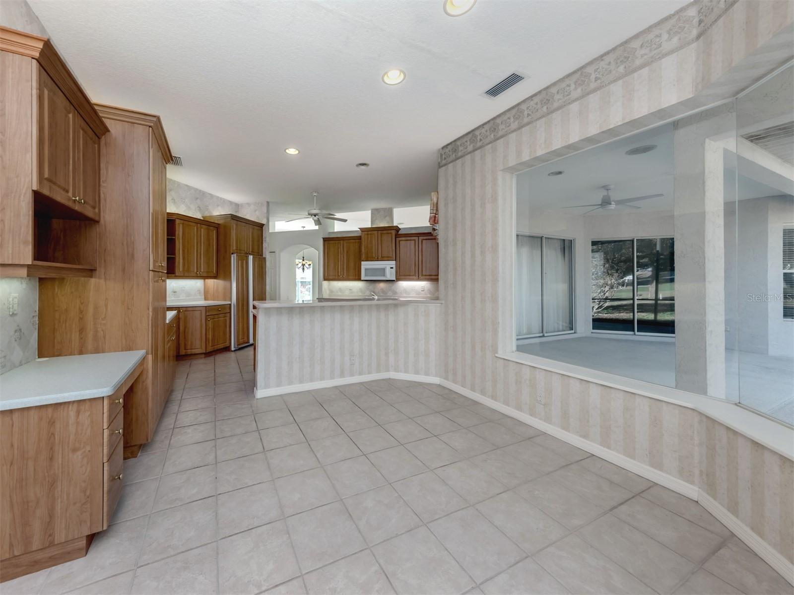 CALUSA LAKES, - Residential