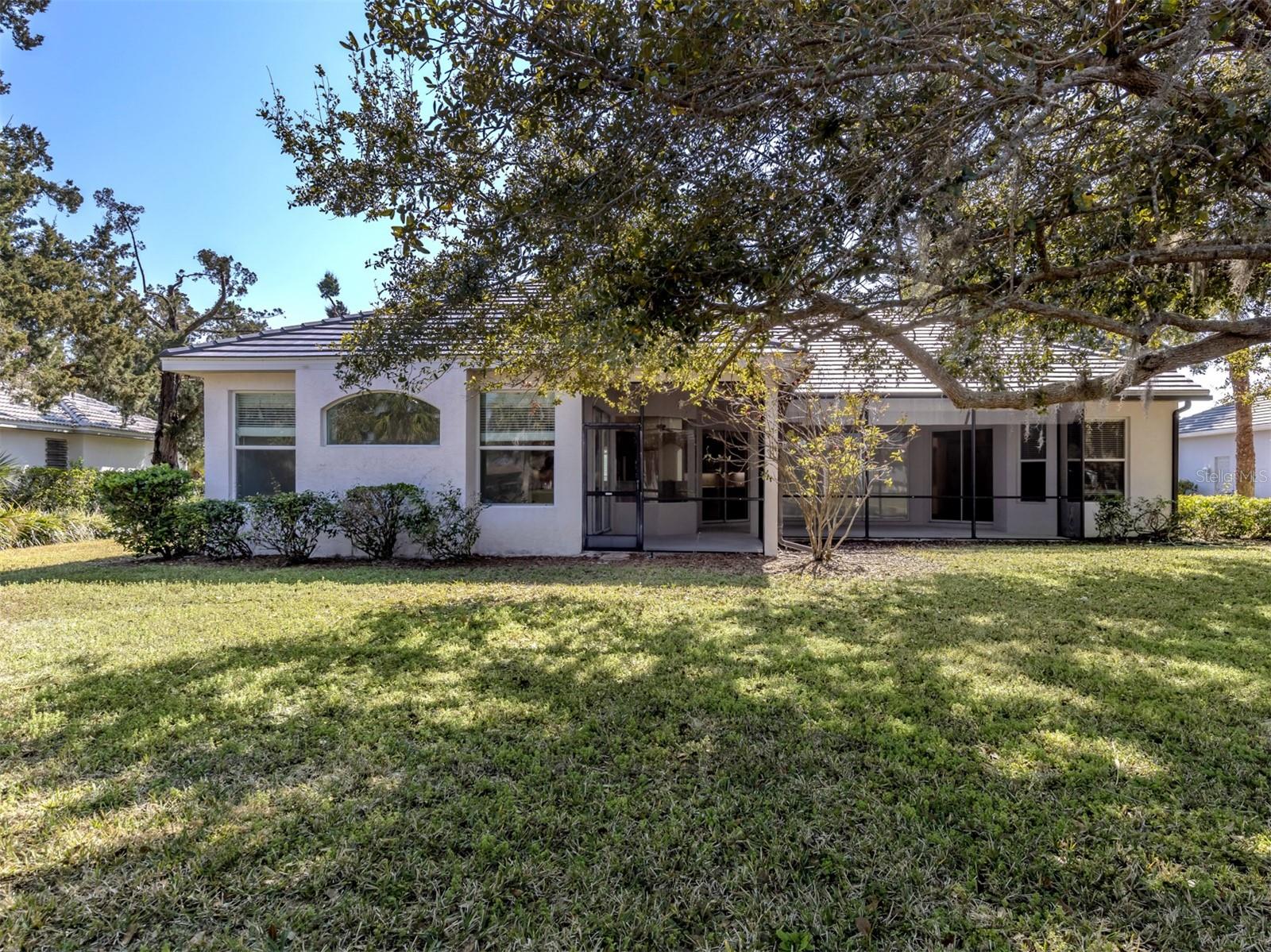 CALUSA LAKES, - Residential