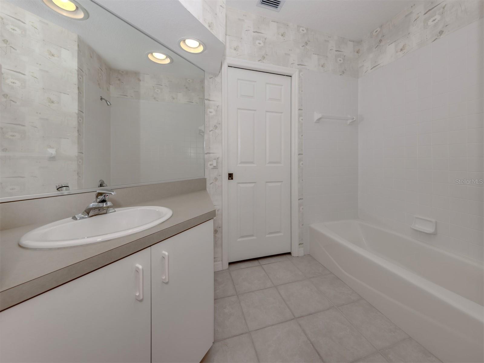 CALUSA LAKES, - Residential