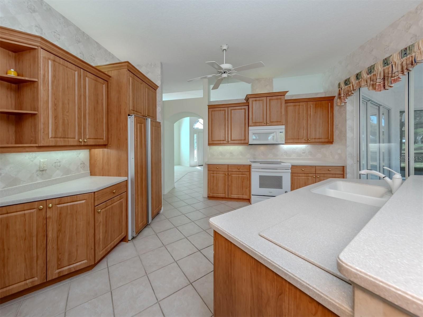 CALUSA LAKES, - Residential