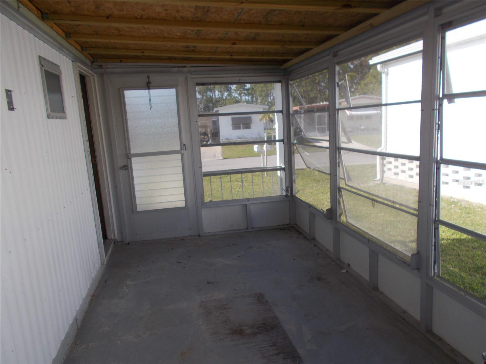 HOLIDAY PARK - Residential