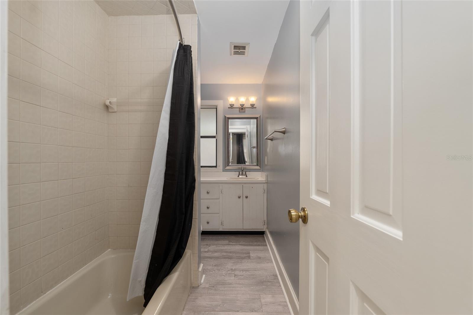 ANGLEWOOD REP - Residential