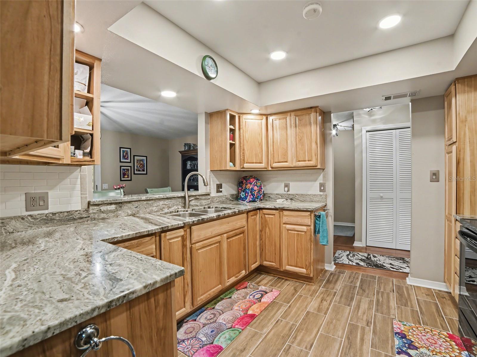 ZEPHYRHILLS COLONY CO - Residential