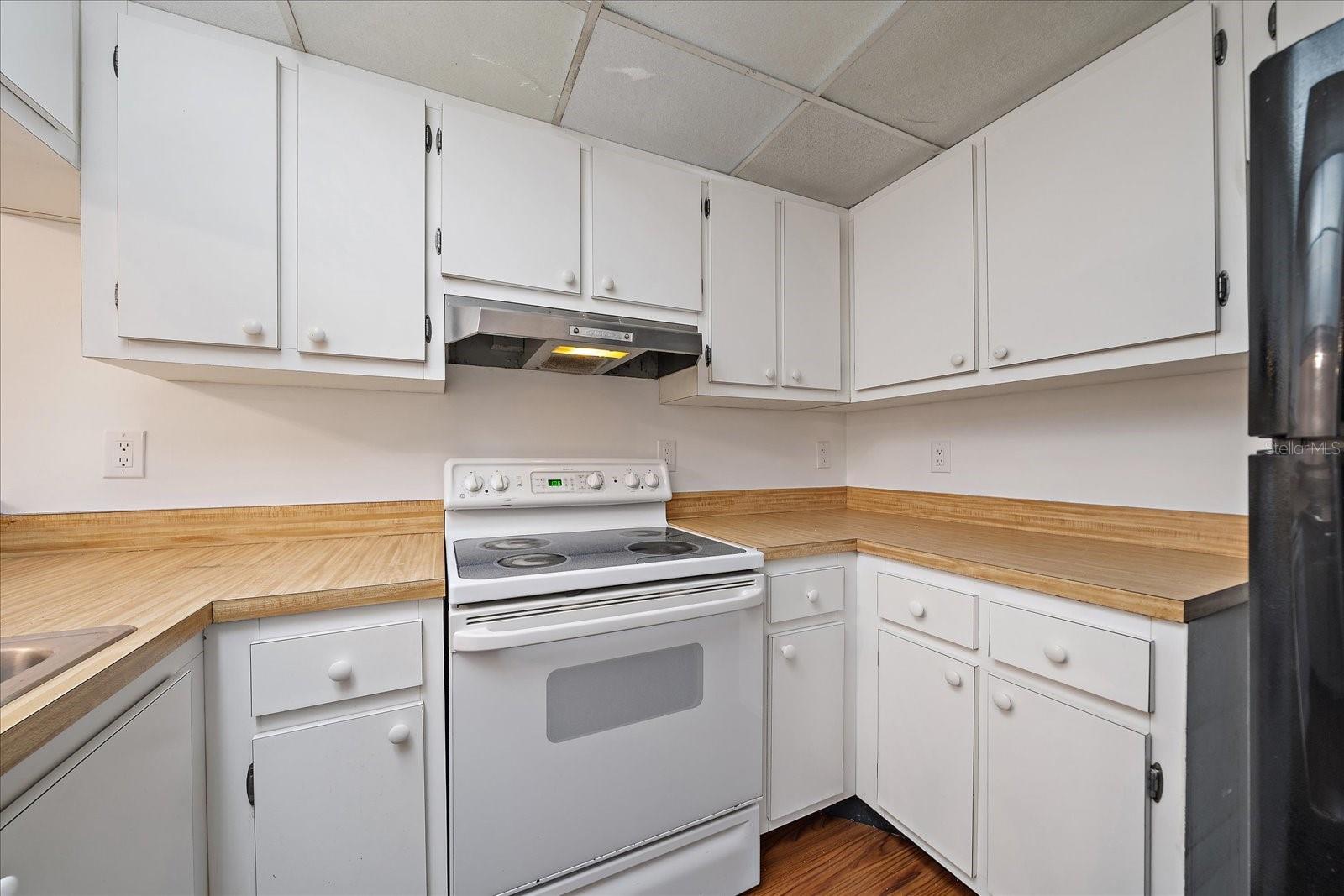 VILLAGE BROOKE SEC 3 - Residential