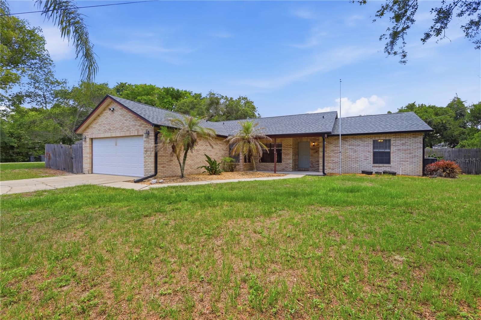 346 RIVIERA DRIVE