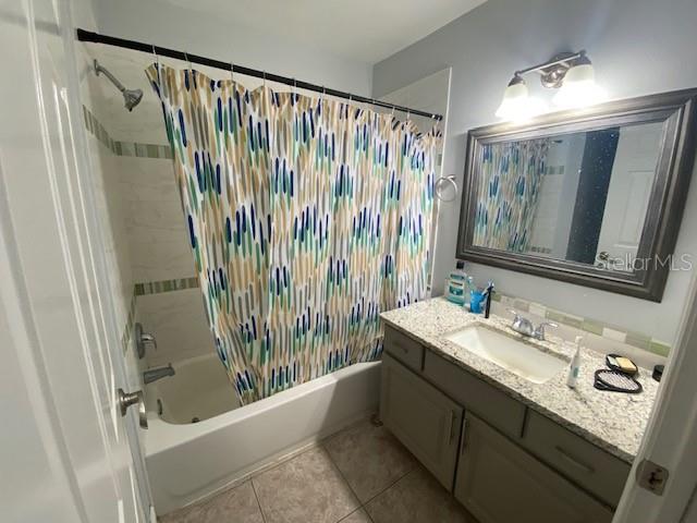 RIO PINAR LAKES - Residential