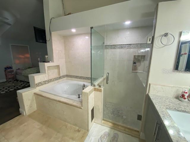 RIO PINAR LAKES - Residential