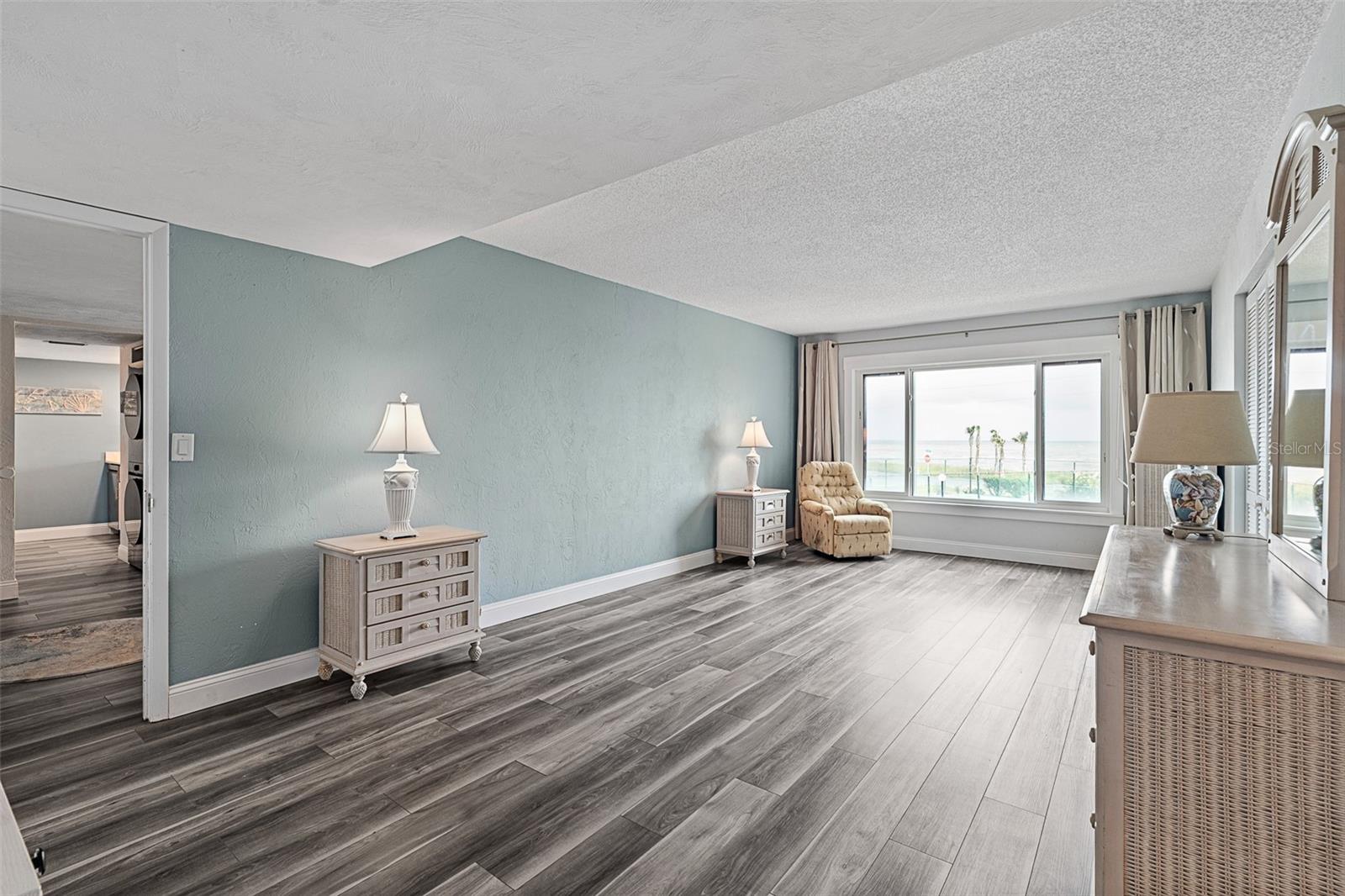 OCEAN VIEW MANOR CONDO - Residential