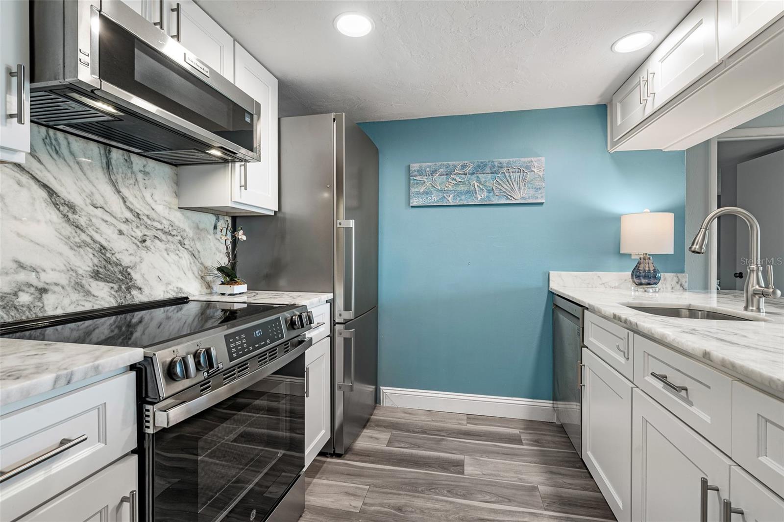 OCEAN VIEW MANOR CONDO - Residential