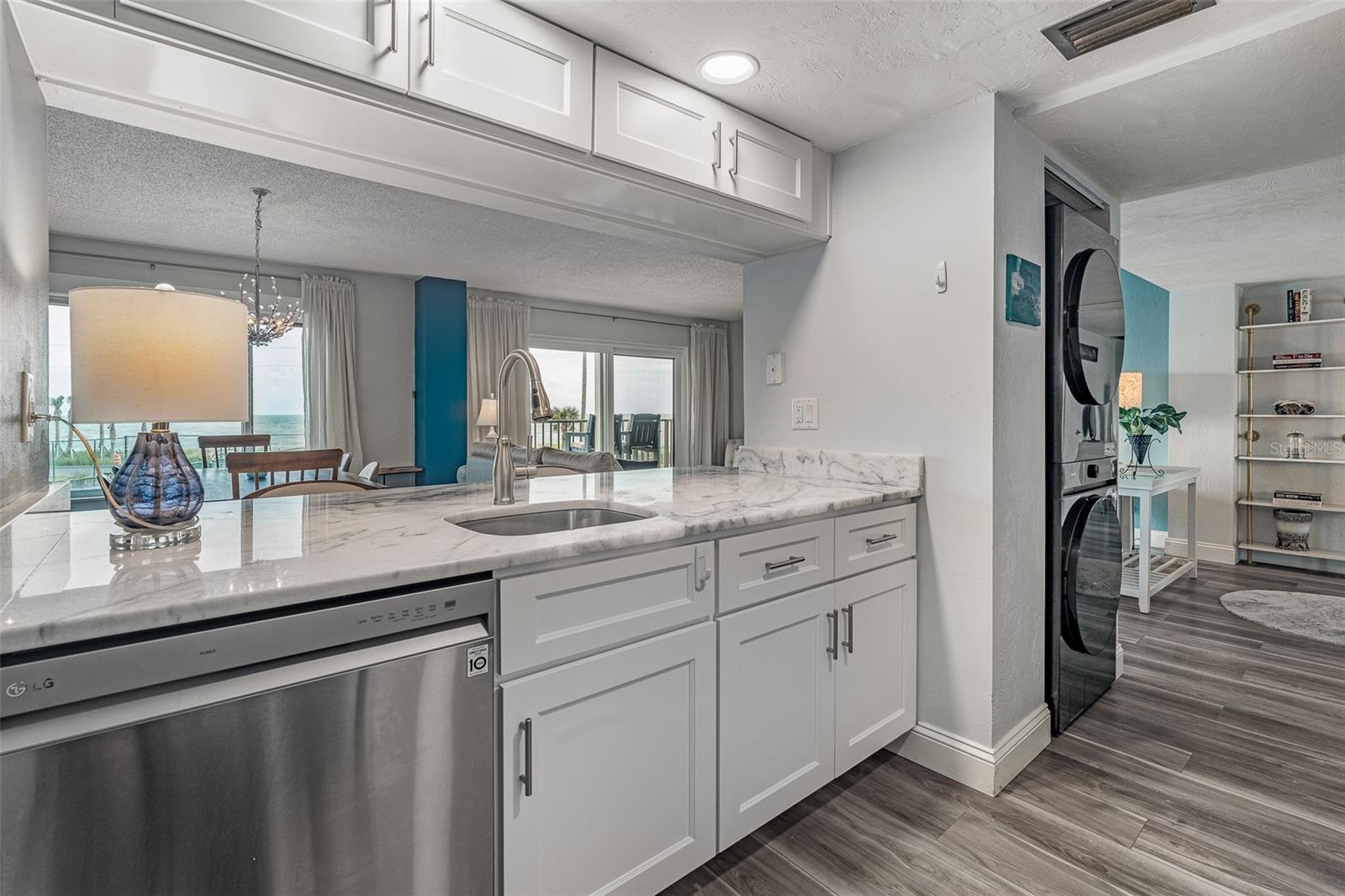 OCEAN VIEW MANOR CONDO - Residential