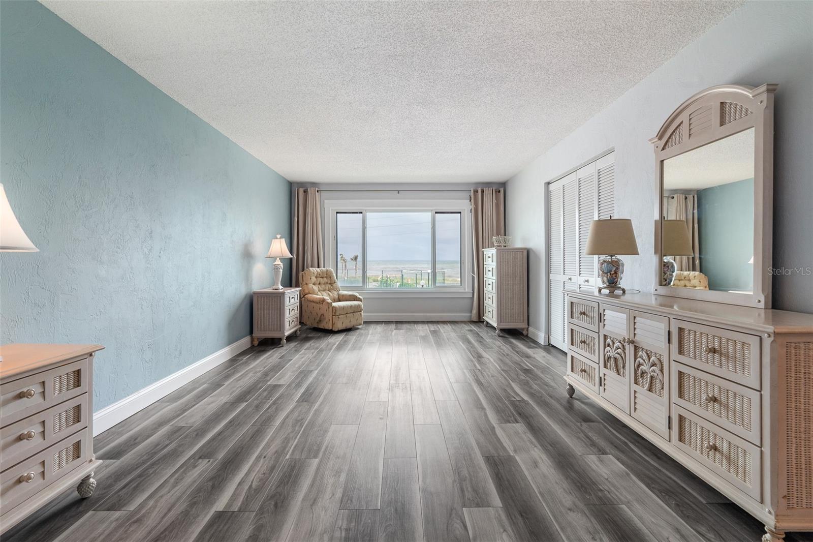 OCEAN VIEW MANOR CONDO - Residential