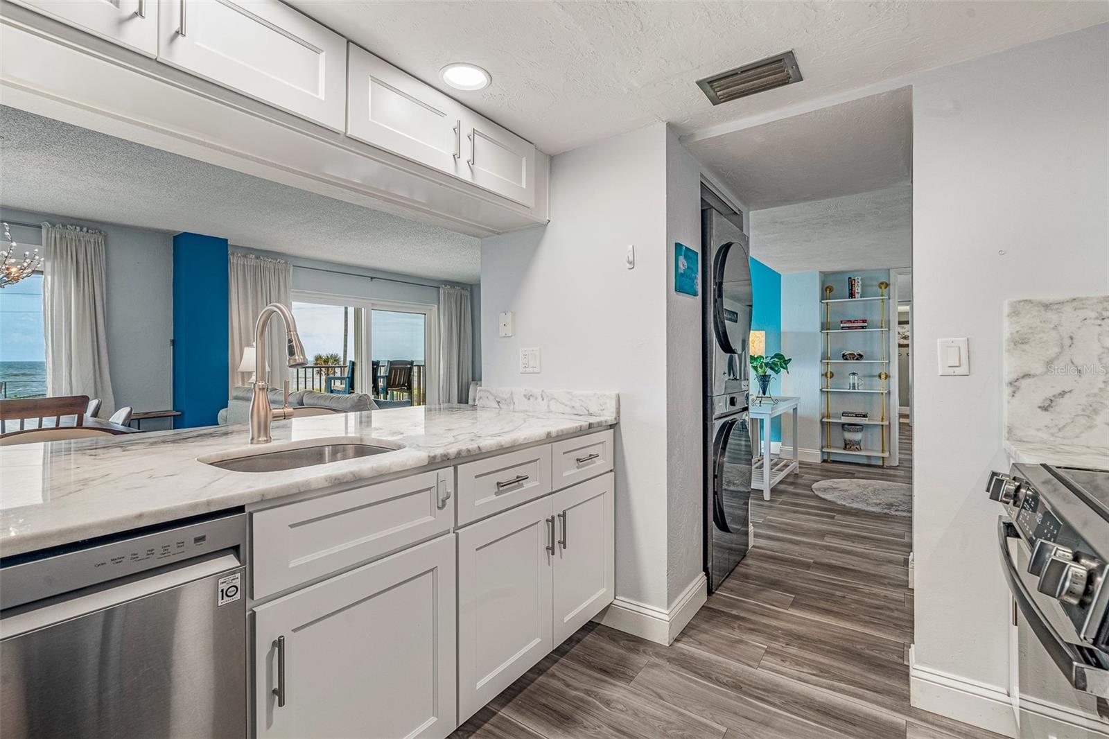 OCEAN VIEW MANOR CONDO - Residential