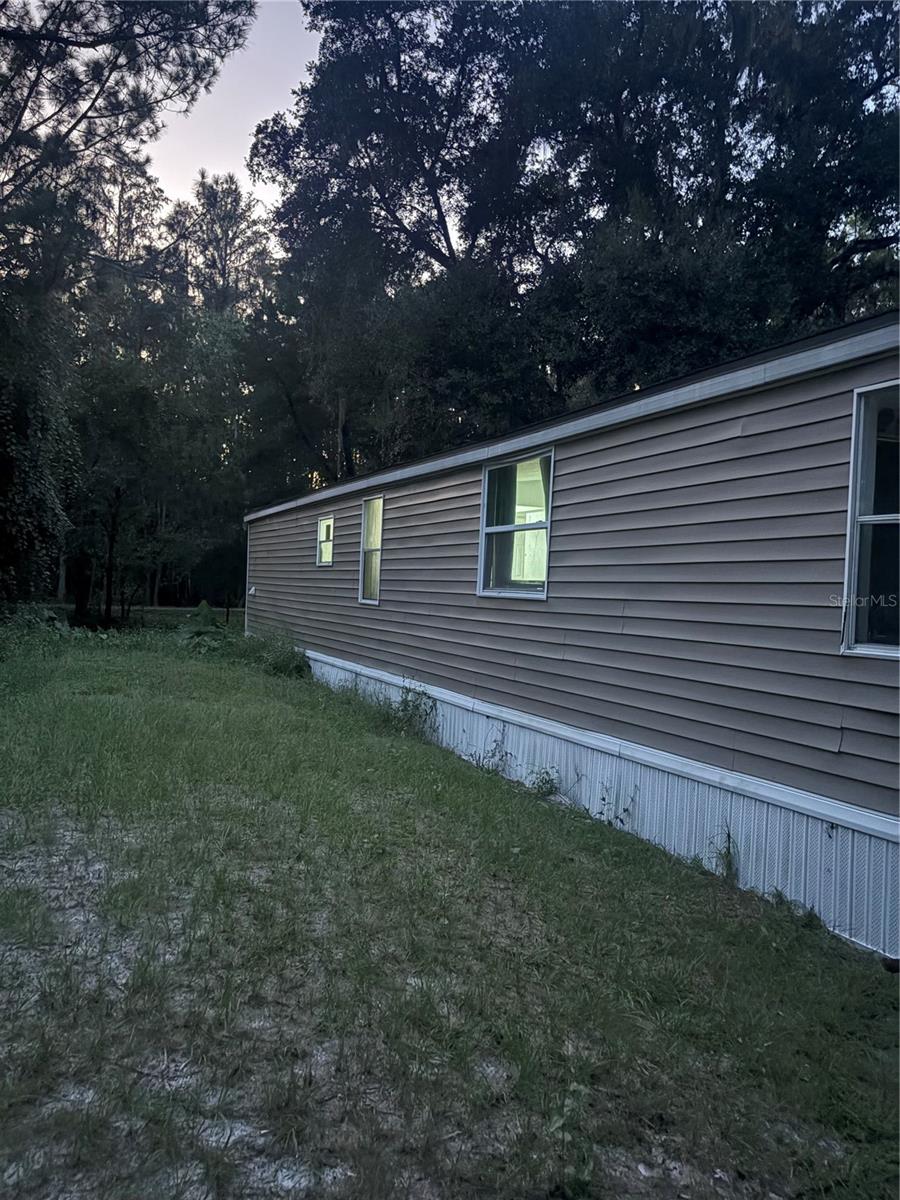 1426 CREEKWOOD RUN