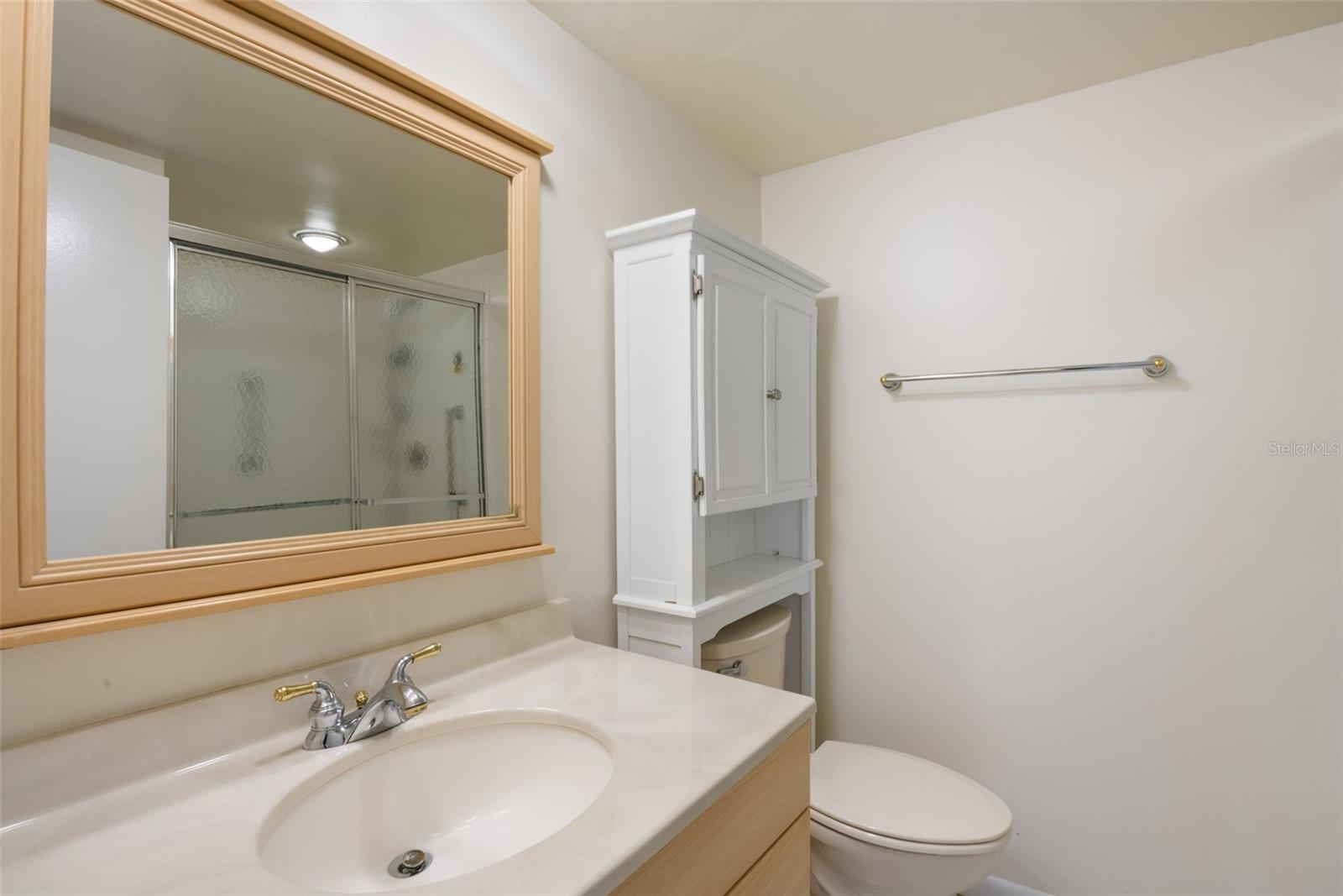 PENTHOUSE GREENS - Residential