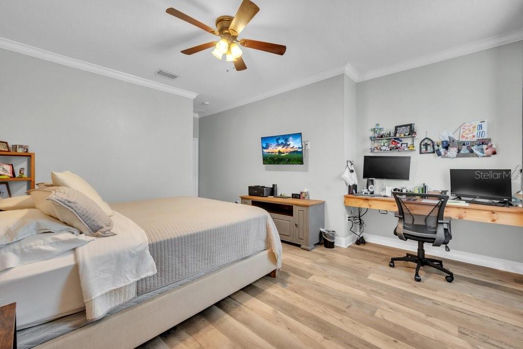 STARLING AT FISHHAWK - Residential