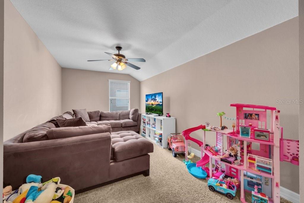 STARLING AT FISHHAWK - Residential