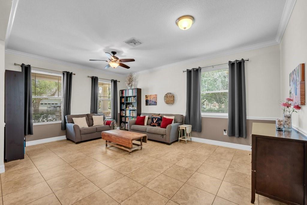 STARLING AT FISHHAWK - Residential