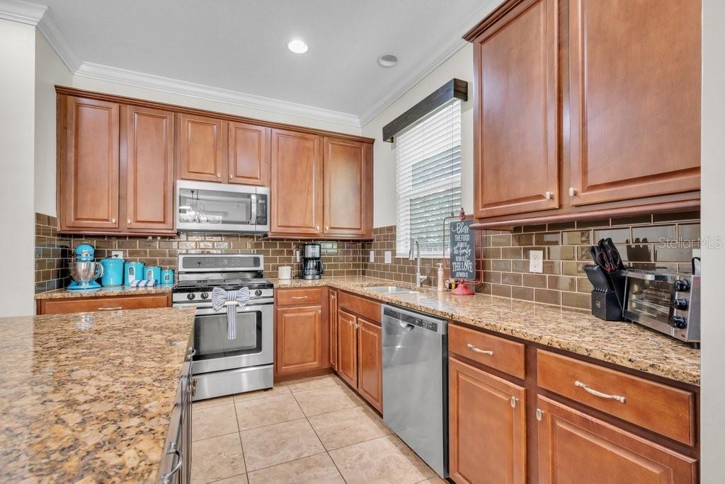 STARLING AT FISHHAWK - Residential