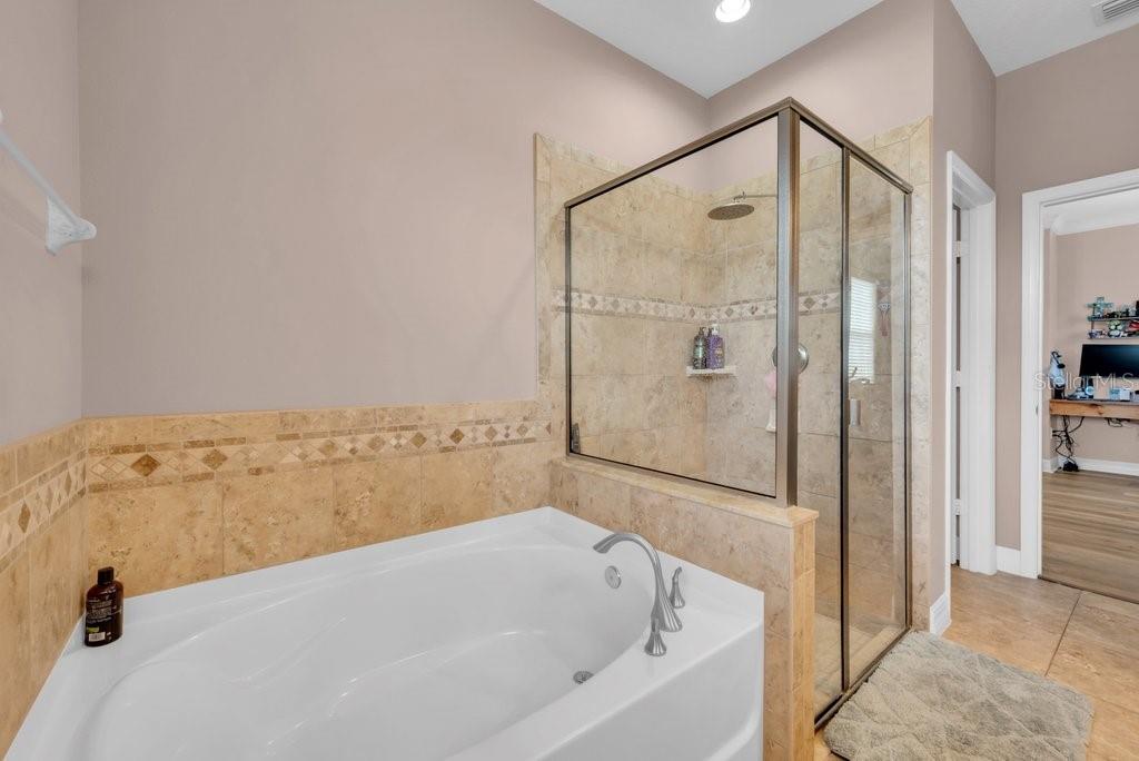 STARLING AT FISHHAWK - Residential