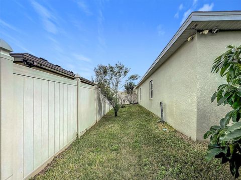 A home in DAVENPORT