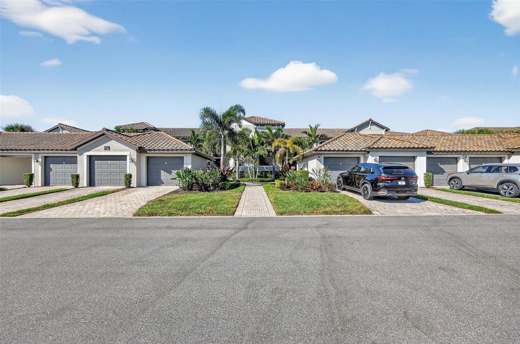 Photo of 5720 Palmer Circle #102, Bradenton, FL 34211 (MLS # A4672655)