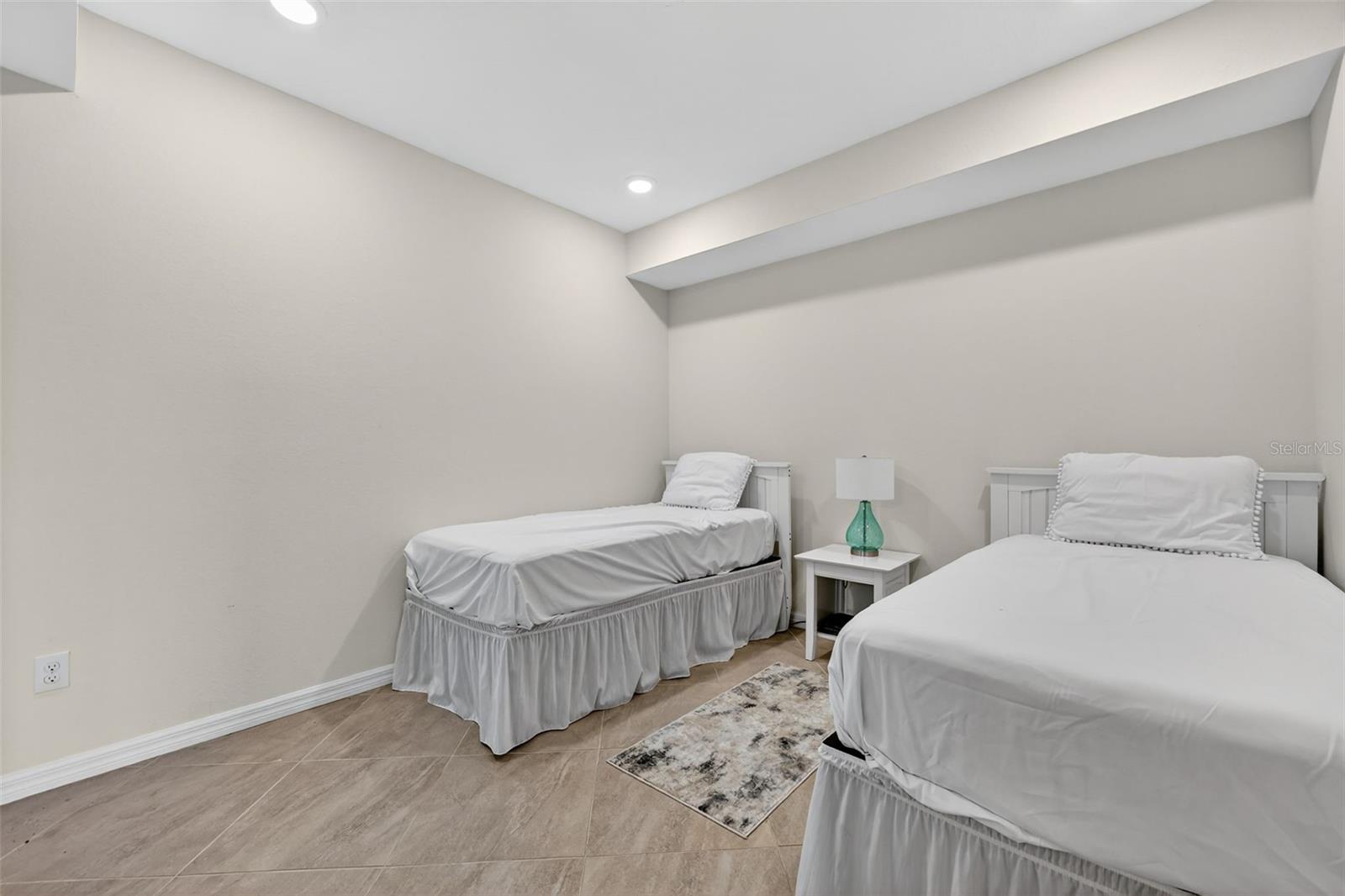 VERANDA V AT LAKEWOOD NATIONAL PH I - Residential