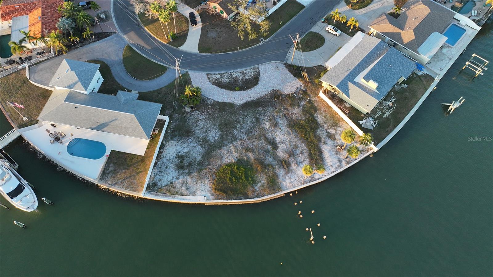 PASADENA GOLF CLUB ESTATES SEC 4 - Land