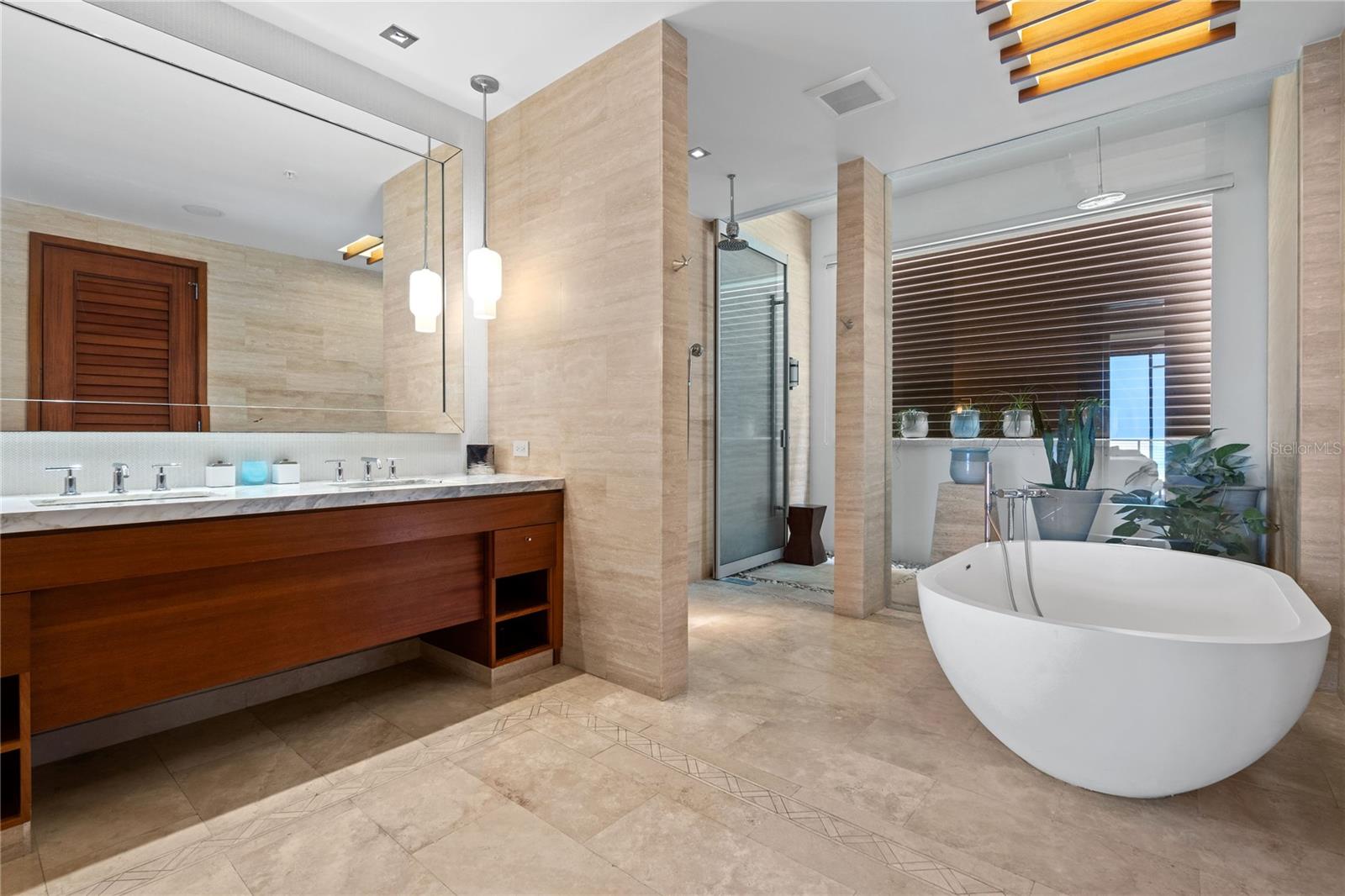 WEST BEACH RESIDENCES - Residential