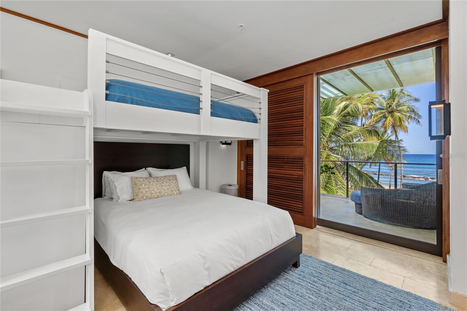 WEST BEACH RESIDENCES - Residential