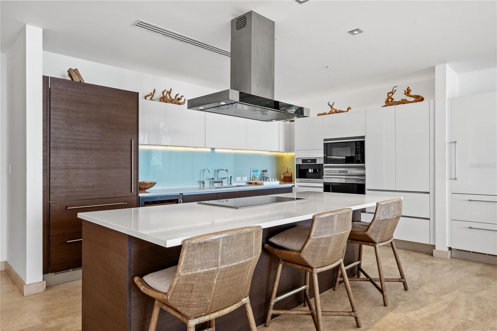 WEST BEACH RESIDENCES - Residential