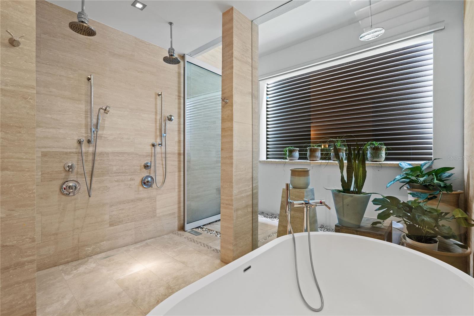 WEST BEACH RESIDENCES - Residential