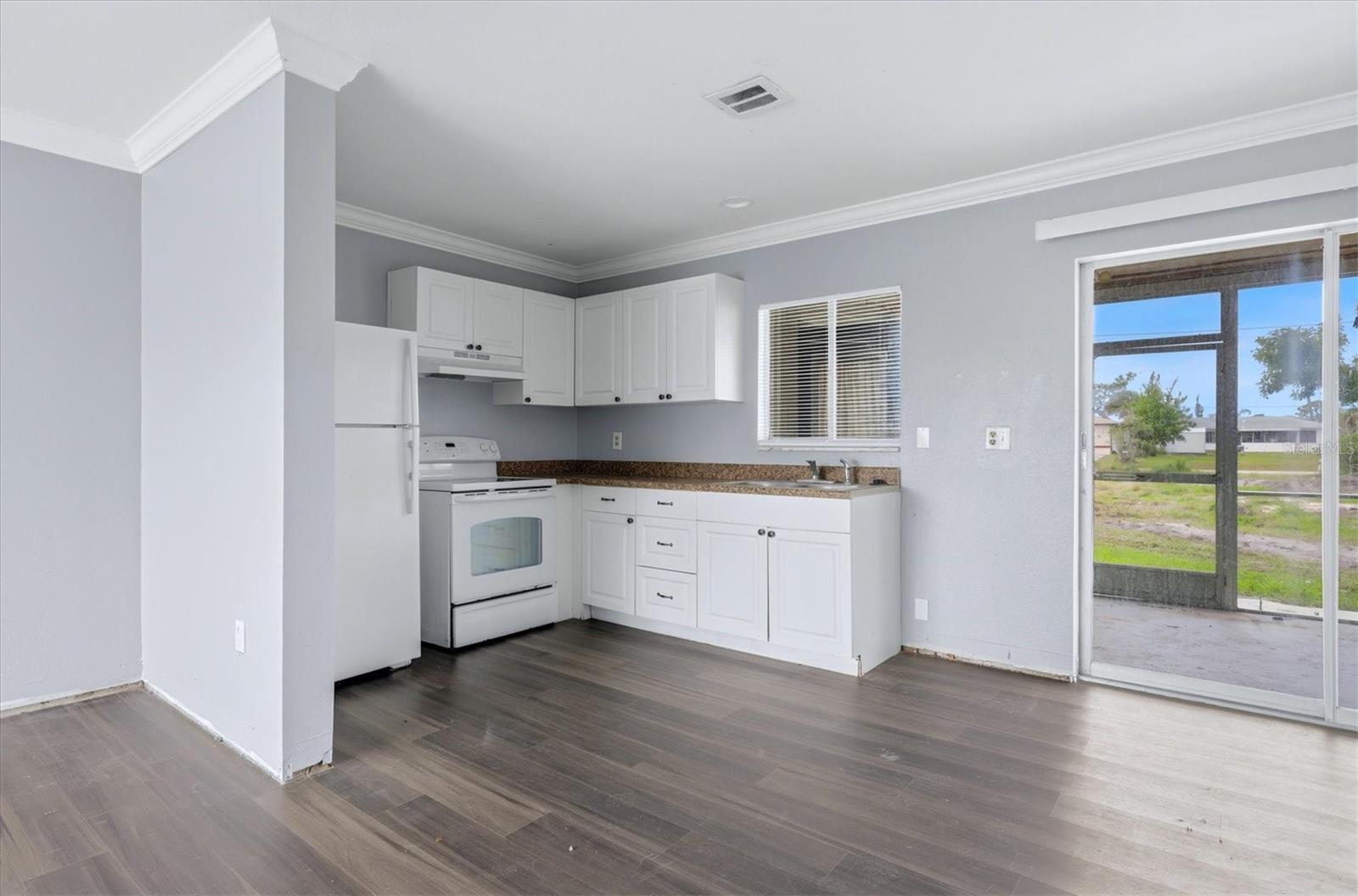 WARM MINERAL SPGS - Residential Income