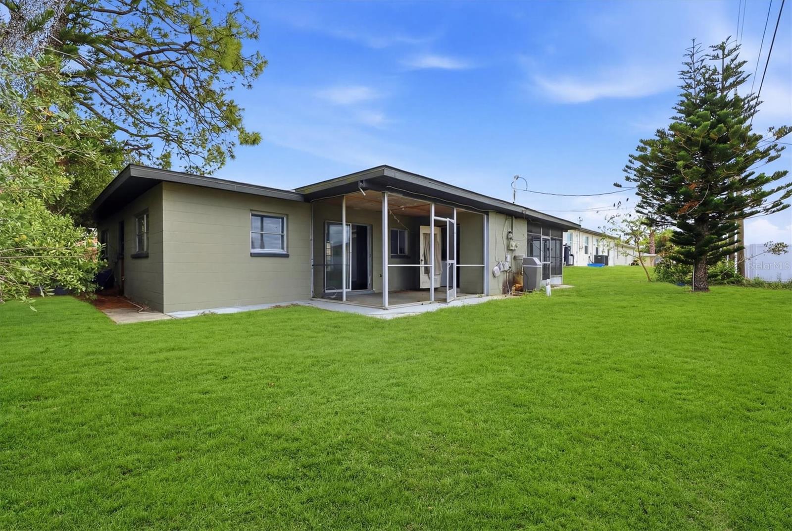 WARM MINERAL SPGS - Residential Income