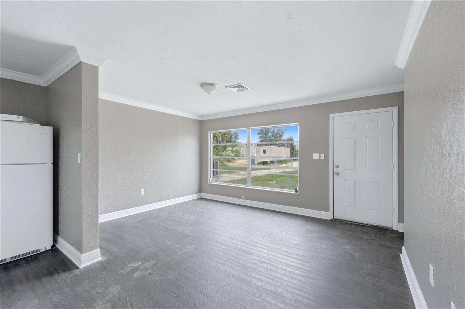 WARM MINERAL SPGS - Residential Income