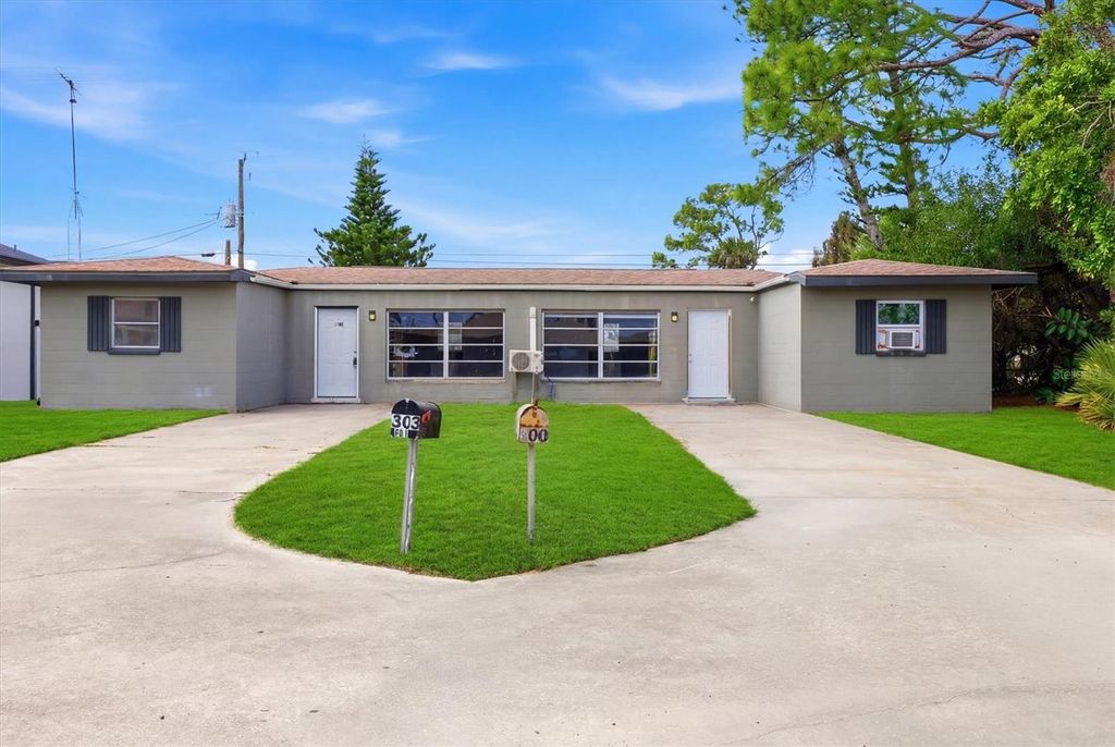 Photo of 300 San Lorenzo Avenue, North Port, FL 34287 (MLS # N6143423)