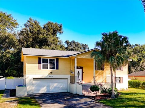 Photo of 500 Bison Circle, Apopka, FL 32712 (MLS # O6331328)