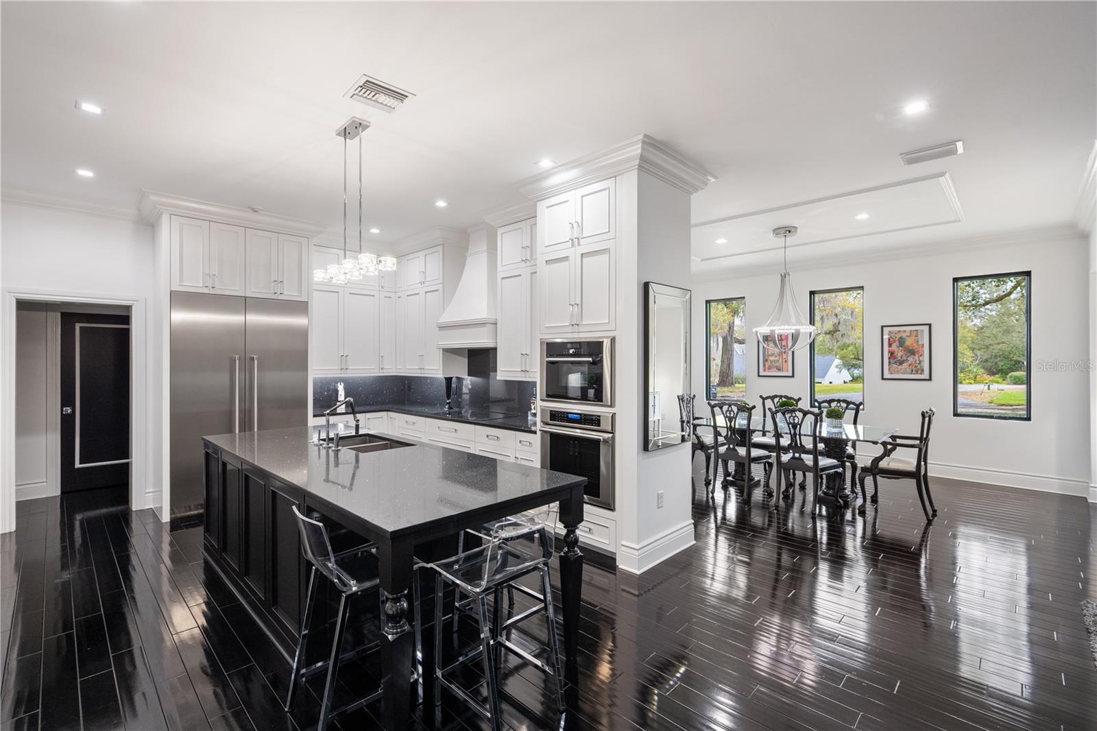 ELLNO WILLO - Residential