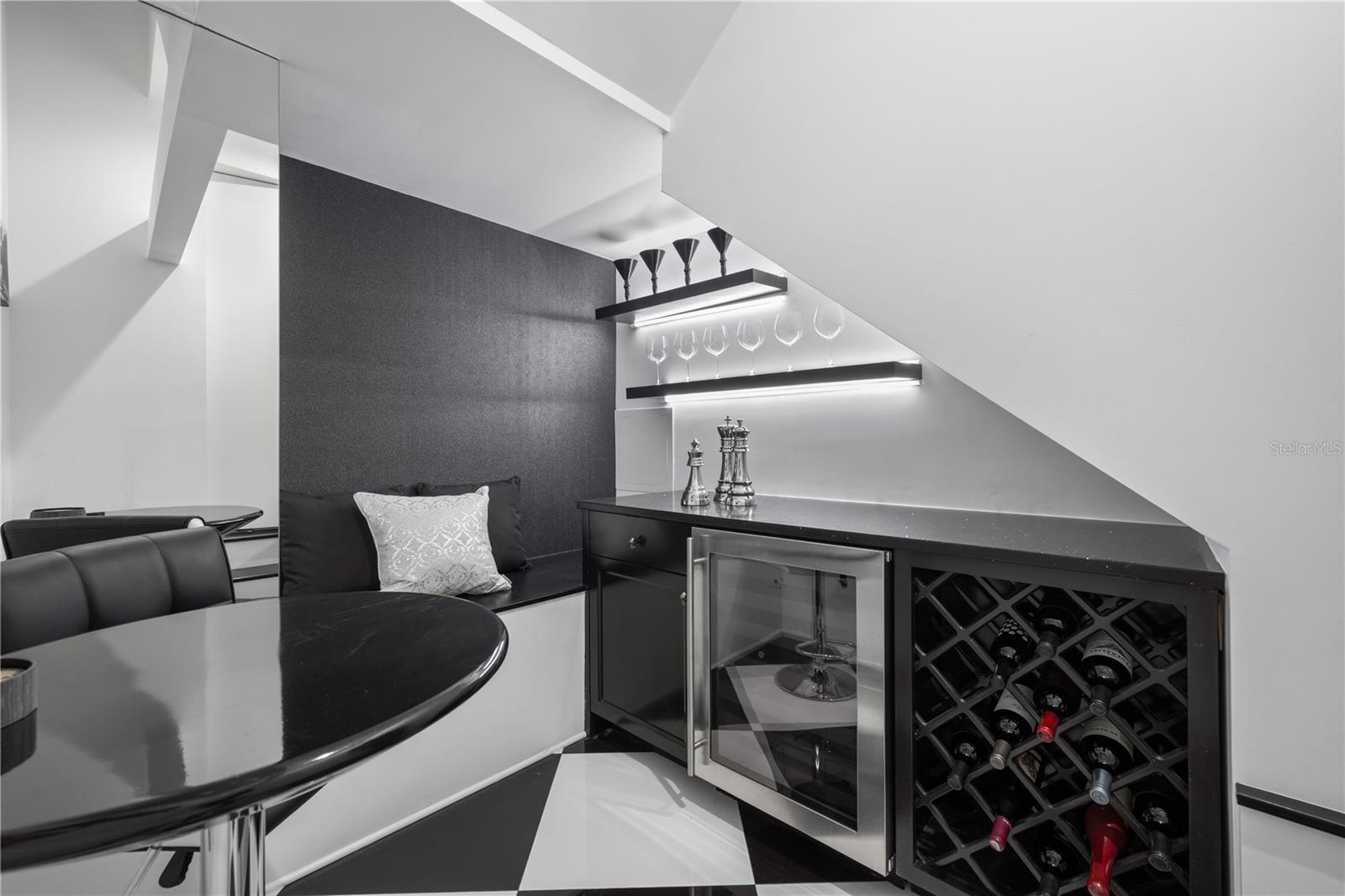 ELLNO WILLO - Residential