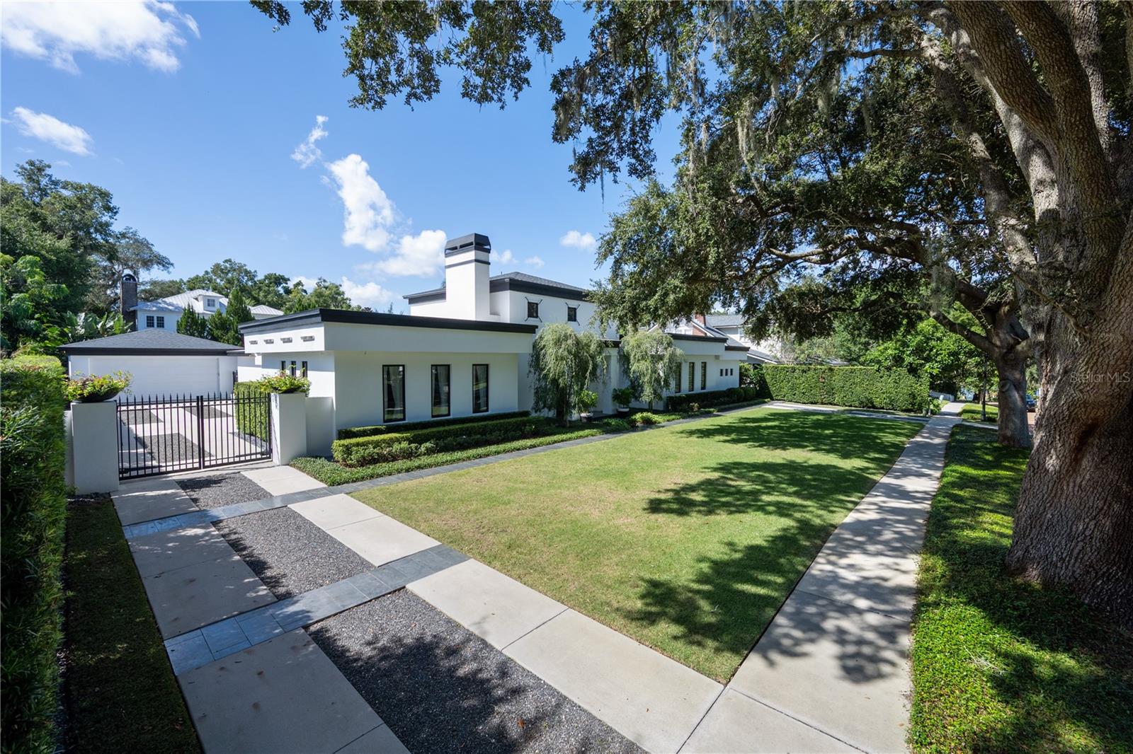 ELLNO WILLO - Residential