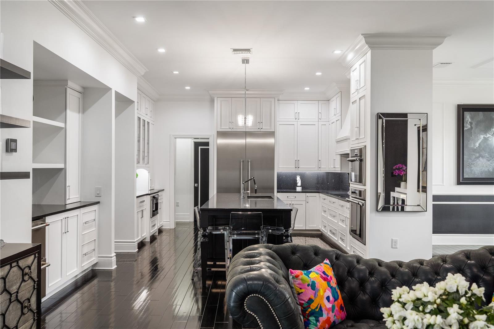 ELLNO WILLO - Residential