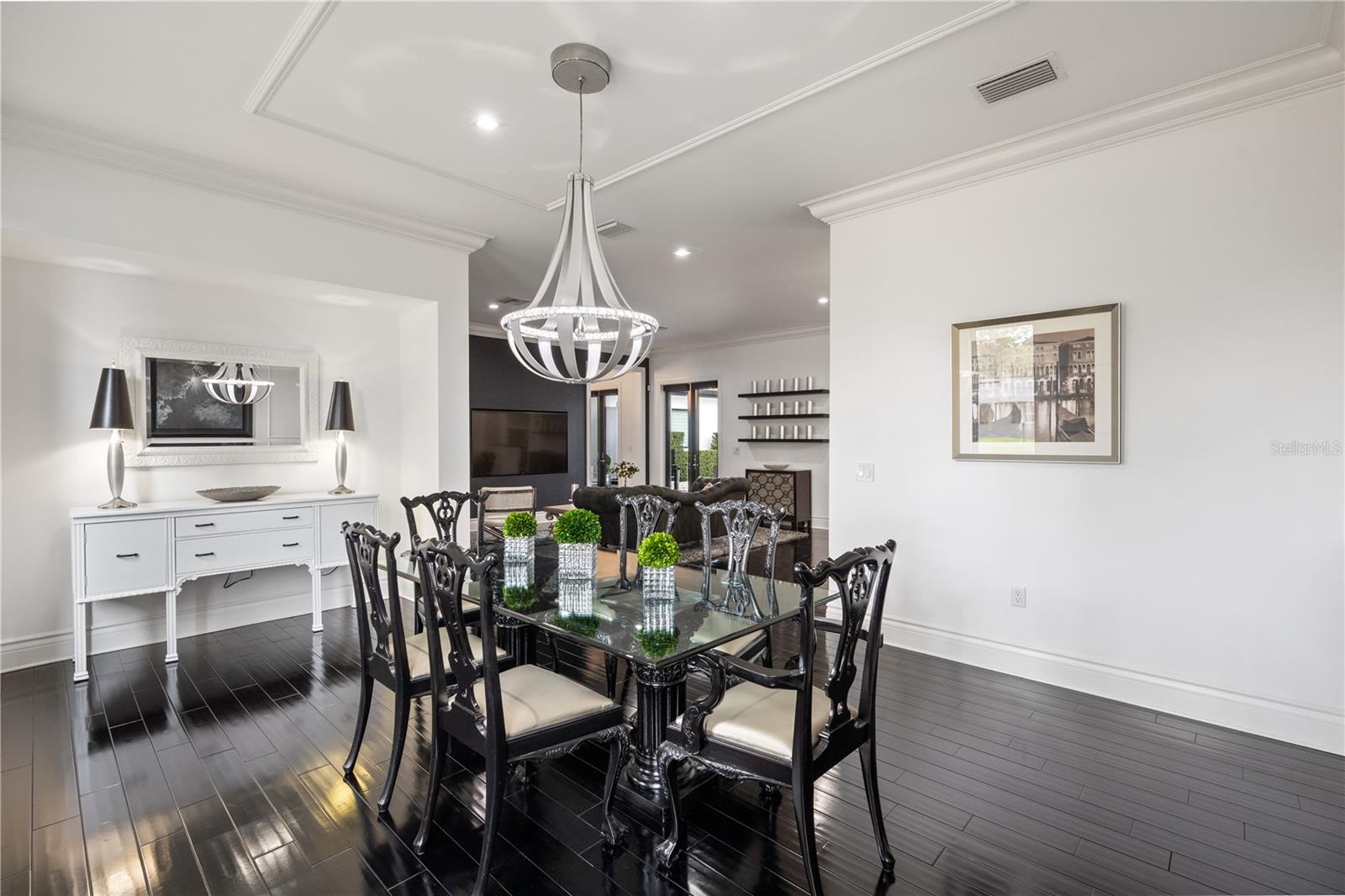 ELLNO WILLO - Residential