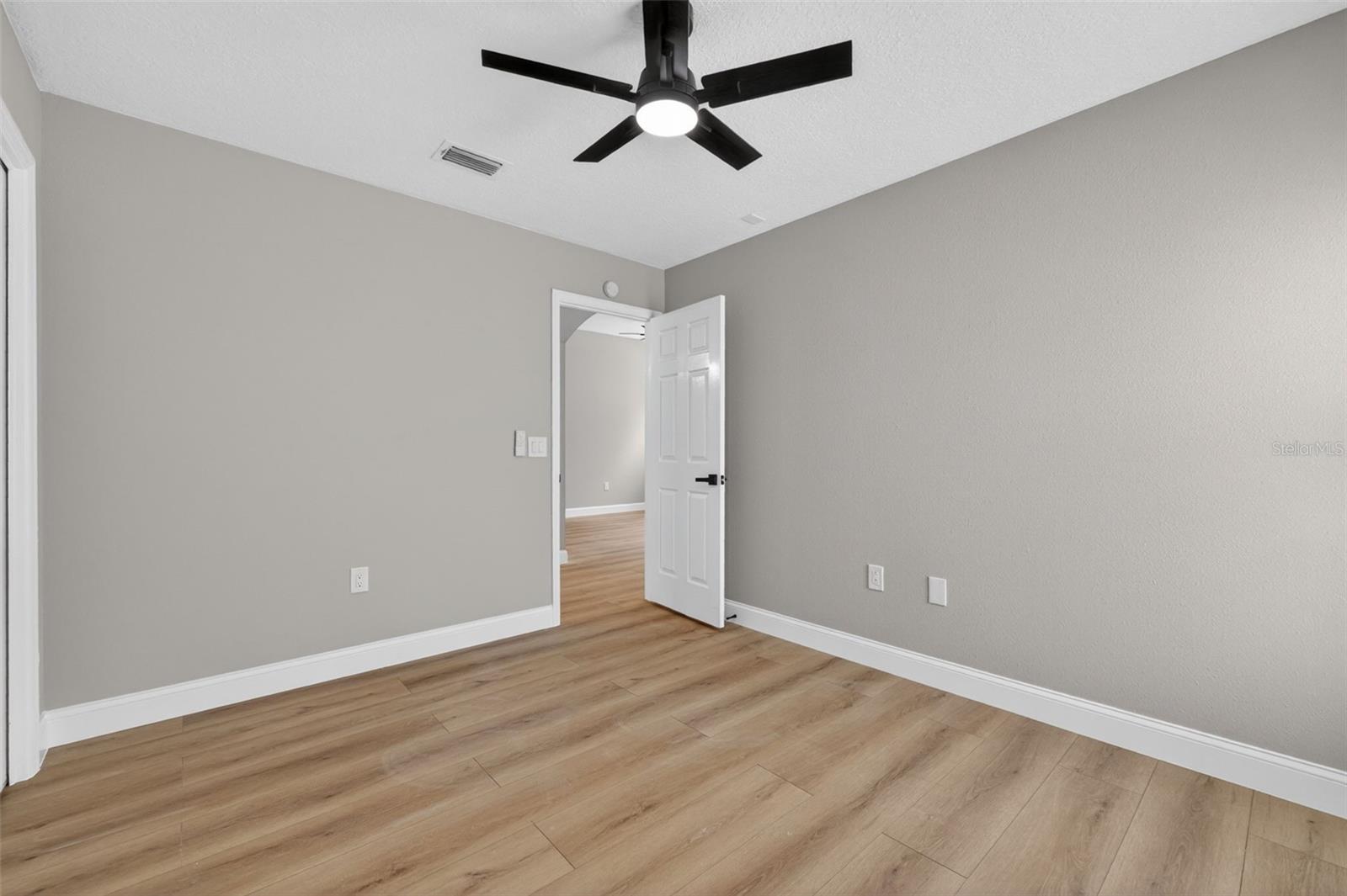 FISHHAWK RANCH PH 2 PRCL - Residential