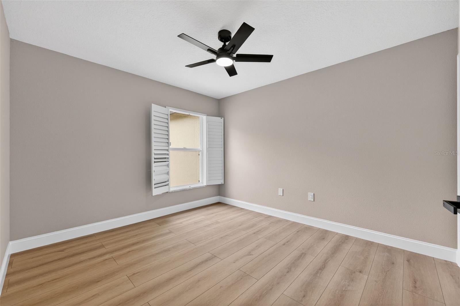 FISHHAWK RANCH PH 2 PRCL - Residential